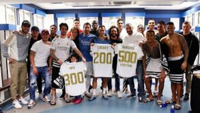 A foto de família do Real Madrid que está a confundir os adeptos