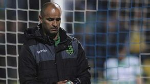 Silas confirma saída do Sporting