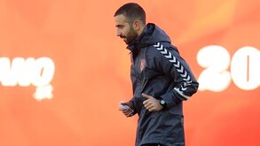 Rúben Amorim prefere três centrais 