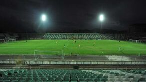 V. Setúbal proíbe adereços do Benfica nas bancadas centrais