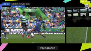 VAR avisou e árbitro deu vermelho direto a jogador do Aves por entrada sobre Wendel