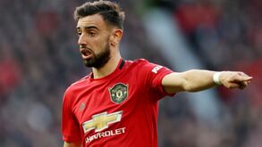 Alan Shearer sobre Bruno Fernandes: «Chega com aquela arrogância...»