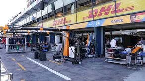 Coronavírus: McLaren falha GP Austrália de F1 devido a membro da equipa infetado