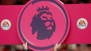 Coronavírus: Premier League suspensa até 3 de abril