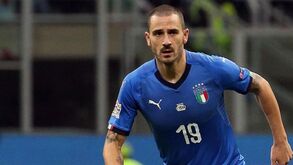 Jogador da Juventus não esquece médicos que lhe salvaram o filho em 2012 e doa 120 mil euros