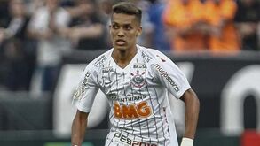 Pedrinho fica no Brasil 