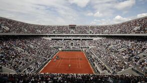 Roland Garros só em setembro  