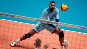 Coronavírus: Estrela da seleção francesa de voleibol hospitalizada na Rússia