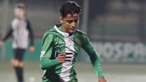 O miúdo de 14 anos que tem meia Europa atrás dele