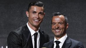 Coronavírus: Cristiano Ronaldo e Jorge Mendes fazem doação milionária a hospitais portugueses