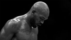 Jon Jones detido a conduzir alcoolizado e na posse de arma de fogo