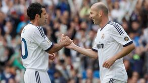 O veteranos mais valiosos da história: Figo numa elite de impor respeito