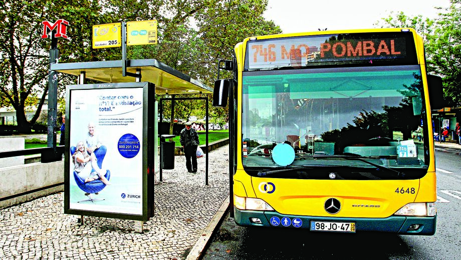 Autocarro 746 da Carris