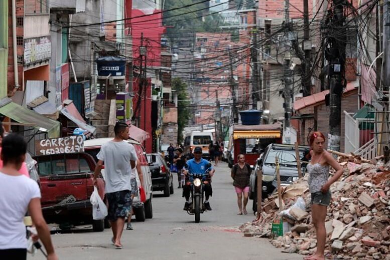 Favelas sem recursos básicos para enfrentar coronavírus