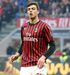 46. Daniel Maldini (AC Milan) - 'É um poeta com bola', as palavras que Paolo Maldini, pai do jovem médio rossoneri, disse a respeito do filho e que não estarão muito longe da realidade. Ao contrário dos seus antepassados, Daniel, de 18 anos, não tem a mesma bravura defensiva, mas é dotado de capacidades técnicas que o seu avô e pai não tinham.