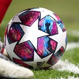 UEFA ameaça excluir clubes das provas europeias 