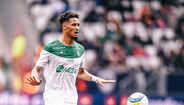 12. William Saliba (Arsenal/Saint-Étienne) - Contratado pelos gunners por 27 milhões de euros, William Saliba permanece emprestado ao Saint-Étienne até ao final da presente temporada. Mathieu Debuchy, ex-Arsenal, deposita muita confiança no internacional sub-20 francês, acreditando que o valor pago pelos gunners será uma verdadeira pechincha no futuro.