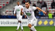 14. Rayan Cherki (Lyon) - Admirado por Kylian Mbappé, Rayan Cherki já entrou para a história do Lyon ao tornar-se no jogador mais jovem de sempre do clube a marcar. Perspetiva-se-lhe um grande futuro, não tivesse apenas 16 anos.