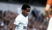 John Chiedozie - Foi jogador do Tottenham, mas nunca chegou a destacar-se. Depois de terminar a carreira, John Chiedozie fundou uma empresa de... castelos insufláveis.