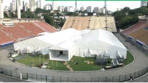 Coronavírus: Hospitais de campanha montados no Maracanã e no estádio Pacaembu