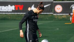 Eintracht Frankfurt já voltou ao treinos no relvado