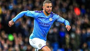 Revolta contra Kyle Walker: apela à quarentena horas depois de participar em festa sexual