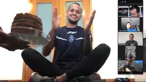 Ícaro faz anos e até teve bolo
