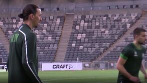 As imagens de Zlatan Ibrahimovic a treinar pelo Hammarby