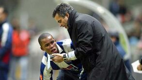 «Mourinho ouviu resposta do Carlos Alberto e atirou: 'Tu e o Costinha jogam, os outros ainda vou ver'»