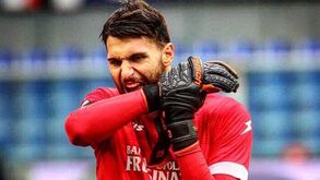 Coronavírus: Guarda-redes da Atalanta ainda dá positivo um mês depois de ter sido infetado