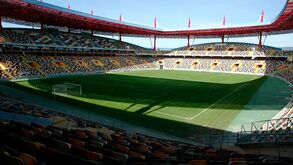 Quatro associações disponibilizam-se a receber jogos em falta da Liga NOS e 2.ª Liga