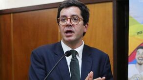 Coronavírus: Governo reconhece 