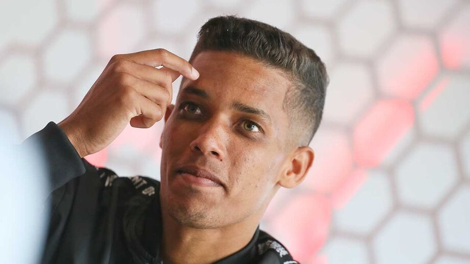 Pedrinho: «Jorge Jesus vai mudar de opinião»