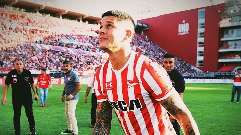 Marco Rojo dá o exemplo: uma churrascada para todos