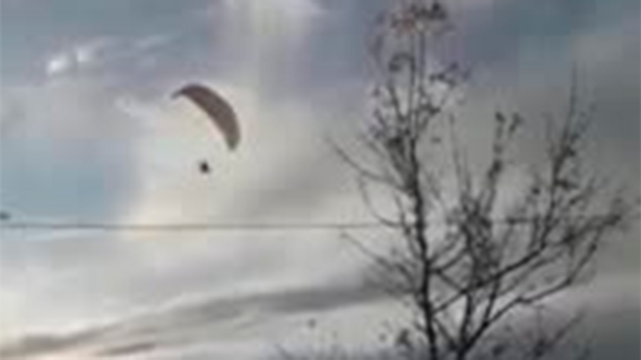 Reformado furou quarentena na Argentina para fazer voo de parapente