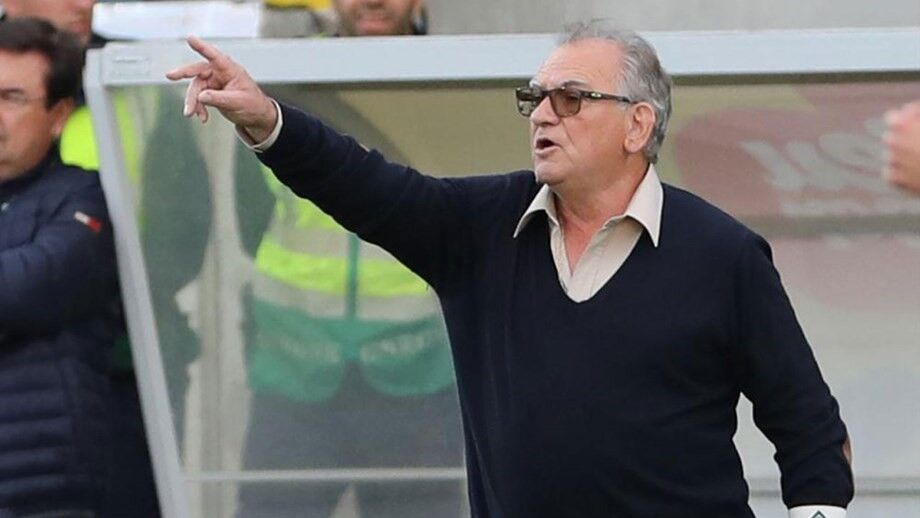 João Alves treinou Farense e Belenenses