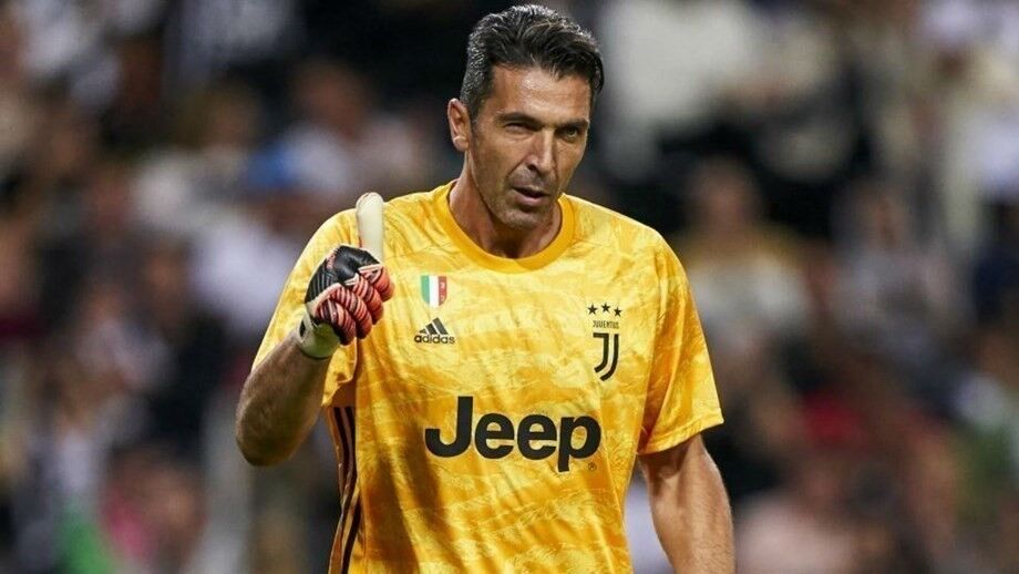 GR - Gianluigi Buffon, 24 títulos