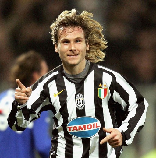 Pavel Nedved (Juventus) - retirado en 2009 (36 años) y valía 9 M €