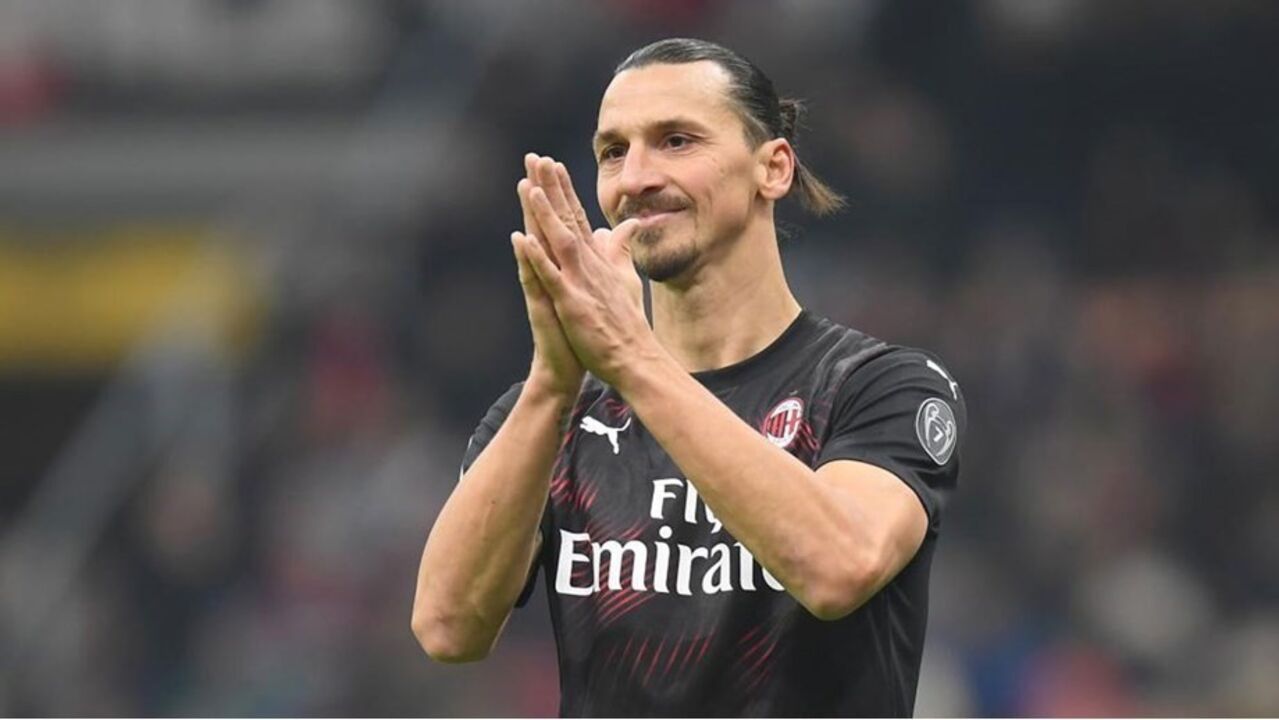 Ibrahimovic ainda não voltou a Itália para retomar treinos em Milanello