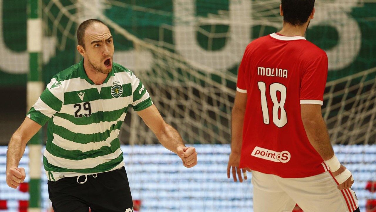 Valentin Ghionea deixou boas impressões em Alvalade 