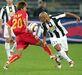 23. Rubén Olivera (21 anos, Juventus) - Médio-centro uruguaio de alta envergadura (1,84m) que fez grande parte da carreira em Itália. Sampdoria, Génova, Lecce, Fiorentina e Brescia foram alguns dos clubes que representou em terras transalpinas. Atualmente, com 37 anos, representa o Ostiamare, da Serie D de Itália. No seu palmarés constam dois títulos coletivos, o campeonato italiano ao serviço da Juventus em 2002/03 e o título de campeão uruguaio em 2009/10, com o Peñarol.