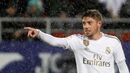Federico Valverde (Real Madrid) - Médio uruguaio de 21 anos é uma das apostas de Zidane. Destaca-se pela sua compleição física, tem algumas dificuldades em jogos onde lhe dão pouco espaço, mas compensa com a sua qualidade individual.