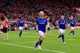 Tom Davies (Everton) - Médio inglês de 21 anos, assíduo nas seleções jovens. Mostra classe e muita maturidade para a idade. Sabe quando conduzir a bola ou soltá-la de primeira.