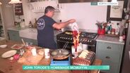 Cozinhar nunca foi tão difícil: chef provoca incêndio em programa em direto