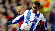 20. Carlos Alberto (19 anos, FC Porto) - Com um grande reportório de clubes brasileiros na carreira, pode-se dizer que foi a passagem por Portugal, ao serviço do FC Porto, a etapa que marcou a carreira deste antigo médio-ofensivo brasileiro. A conquista da Liga dos Campeões, diante do Mónaco, em 2004 é prova disso mesmo.
