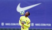 Espanha - Ansu Fati (Barcelona) - Extremo esquerdo de 17 anos, natural da Guiné-Bissau mas naturalizado espanhol. Impressiona no 1x1 e mostra faro pelo golo. Já se estreou na equipa principal dos blaugrana e esteve na seleção de sub-21 do país vizinho.