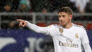 Federico Valverde (Real Madrid) - Médio uruguaio de 21 anos é uma das apostas de Zidane. Destaca-se pela sua compleição física, tem algumas dificuldades em jogos onde lhe dão pouco espaço, mas compensa com a sua qualidade individual.