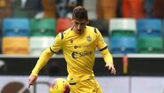 Marash Kumbulla (Verona) - Central de 20 anos nasceu em Itália mas é internacional pela Albânia. Revela grande maturidade para a idade e está na mira do Inter.