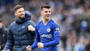 Inglaterra - Mount (Chelsea) - Médio ofensivo de 21 aos tem sido uma das revelações do Chelsea de Frank Lampard. Entra na área com facilidade, seja para marcar ou para assistir.