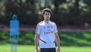 Martinelli (Arsenal) - Avançado de 18 anos, brasileiro, 'descoberto' pelos gunners no Ituano. Pagaram 6 milhões de euros pelo seu passe e diz-se que encontraram uma jóia.
